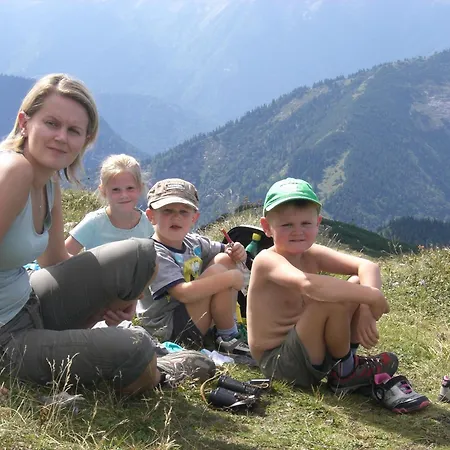 Ingrid Πανσιόν