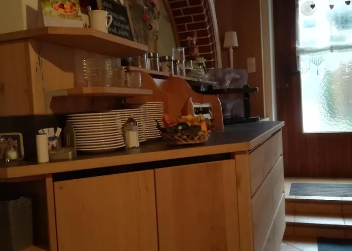 Ingrid Πανσιόν Loich